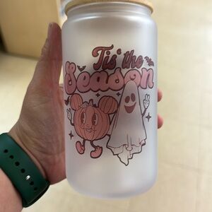 It’s the season glass with a bamboo lid and  straw